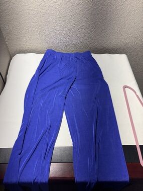 Chico's Wide-Leg Pull-On Pants in Royal Blue